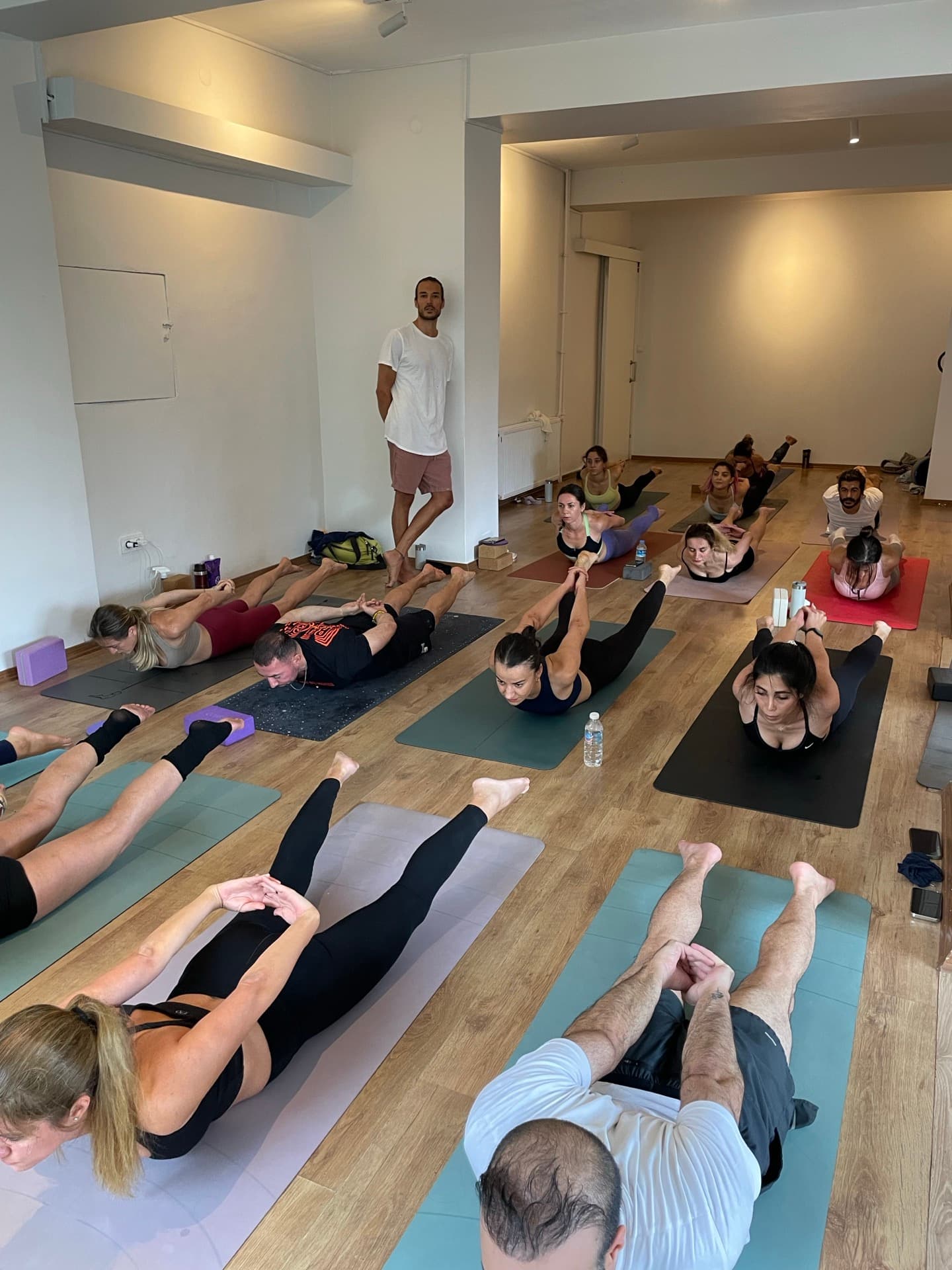 Yoga Iatro Stüdyo - Huzurlu yoga ortamı 3